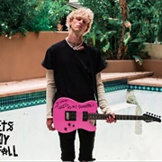 Machine Gun Kelly - Forget Me Too (Ft. Halsey)