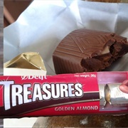 Delfi Treasures Golden Almonds
