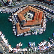 Mole Vanvitelliana, Ancona