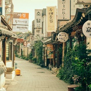 Shopping at Insadong