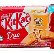 Kit Kat Duo Thai Iced Milk Tea