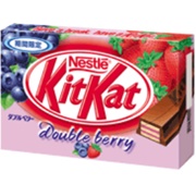 Kit Kat Double Berry