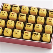 Swiss Colony Emoji Petits Fours