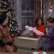 The Mary Tyler Moore Show: Christmas and the Hard Luck Kid II