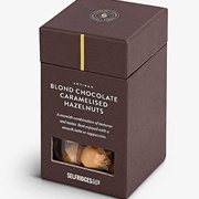 Selfridges Blond Chocolate Caramelised Hazelnuts