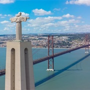 Cristo Rei & Ponte 25 De Abril, Lisbon