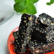 Sesame Crumble Candy