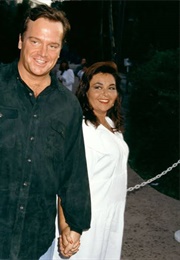 Roseanne Arnold (1992)