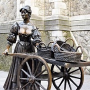Molly Malone Statue, Dublin