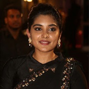Niveda Thomas