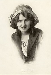 Lady Helen&#39;s Escapade (1909)