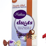 Madelaine Duets Milk & White Truffles