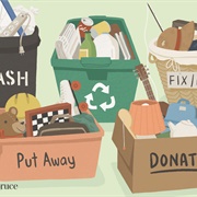 Decluttering and Living More Minimalist