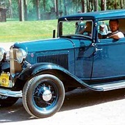 Ford Model B (1932)