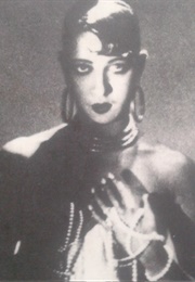 Second Skin: Josephine Baker & the Modern Surface (Anne Anlin Cheng)