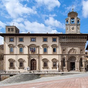 Palazzo Della Fraternità Dei Laici, Arezzo
