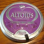 Altoids Passion Fruit Sours