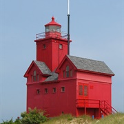 Holland Harbor Light