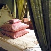 Peter the Great's Little Palace, Peterhof