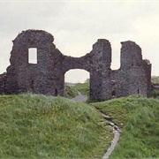 Newcastle Emlyn Castle
