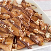 Pie Crust Dessert Nachos