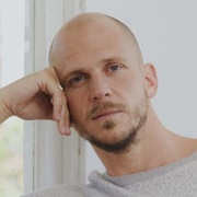 Gustaf Skarsguard