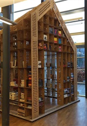 Skolbibliotekets Roll För Elevers Lärande : En Forsknings- Och Kunskapsöversikt År 2010-2015 (Cecilia Gärdén)