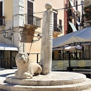 Colonna Della Giustizia, Bari