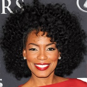 Aunjanue Ellis