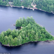 Blueberry Island, Canada