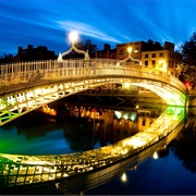 Ha'penny Bridge, Dublin