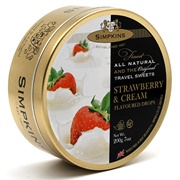 Simpkins Strawberry & Cream Drops