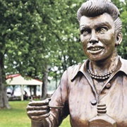 Terrible Lucille Ball Statue