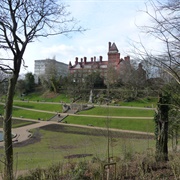 Avenham & Miller Park