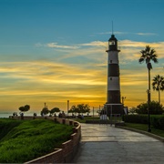 Faro La Marina (Miraflores), Lima