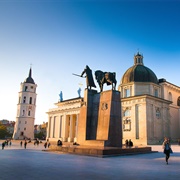 Cathedral Square, Vilnius