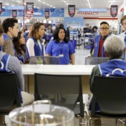 Superstore: Black Friday