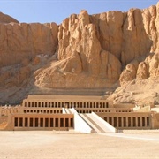 Luxor: Temple of Queen Hatshepsut at Deir El-Bahari