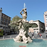 Fontana Del Tritone