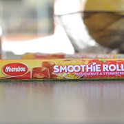 Marabou Smoothie Roll Passionfruit & Strawberry