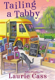 Tailing a Tabby (Laurie Cass)