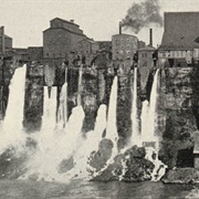 Tesla and Westinghouse's Hydroelectric Power Plant in Niagara Falls