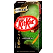 Kit Kat Melting Luxury Uji MacCha Green Tea