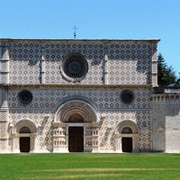 Basilica Di Santa Maria Di Collemaggio, L'aquila