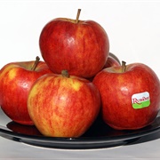 Rubens (Civni) Apples