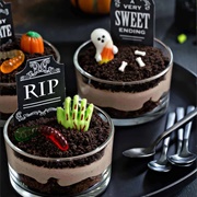 Halloween Dirt Pudding