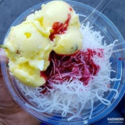 Saffron Ice Cream & Faloodeh in Iran