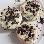 Oreo Cinnamon Roll