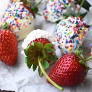 White Chocolate Sprinkle Strawberry