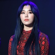 Wheein (Mamamoo)